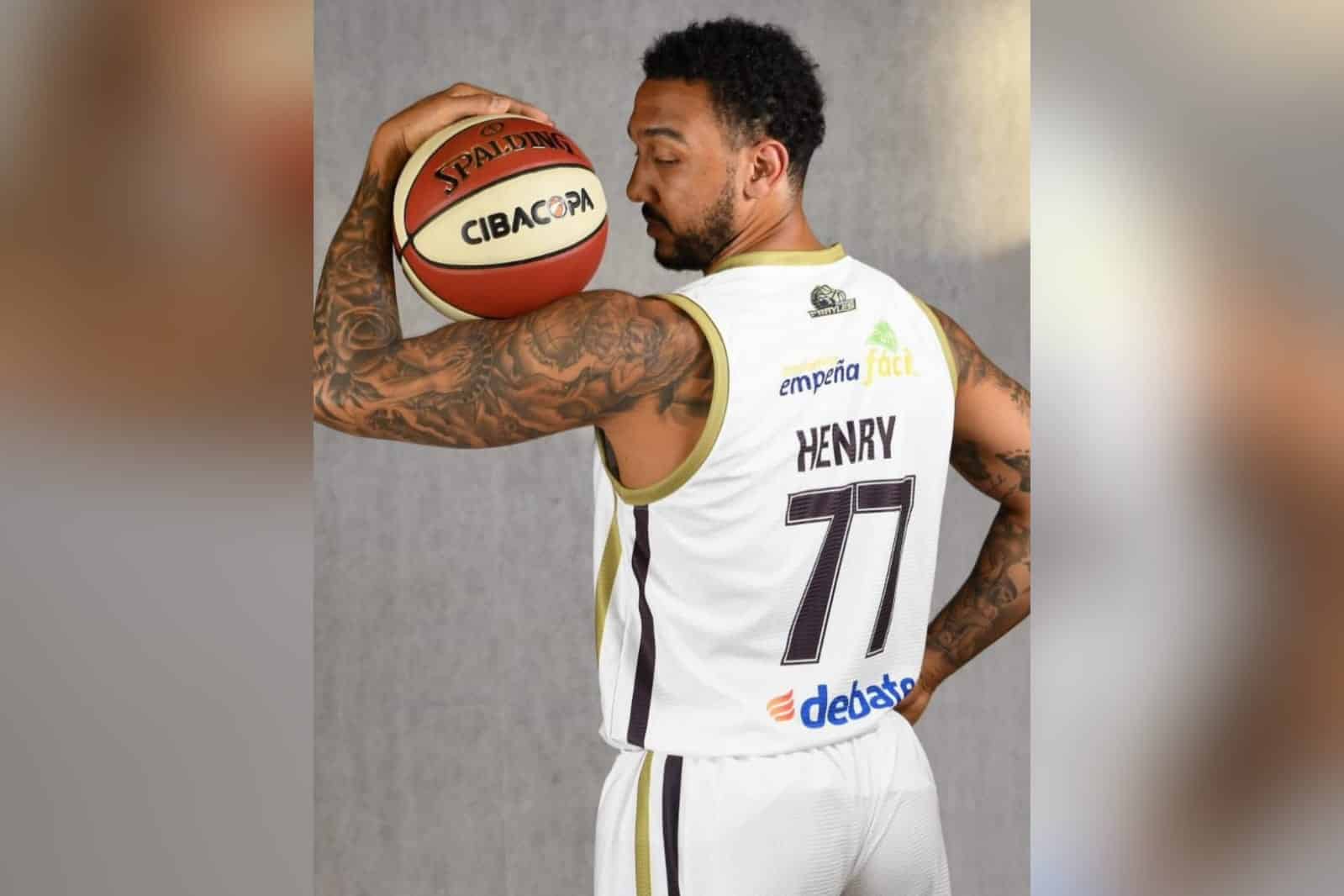 Mike Henry