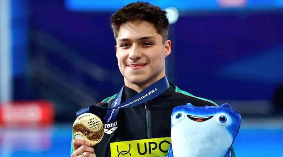 Osmar Olvera Ibarra se lleva la medalla de oro en clavados de trampolín en Doha 2024