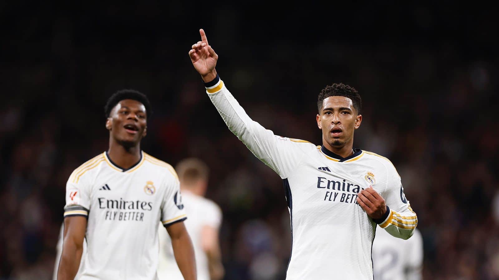 Real Madrid continúa como líder en España.