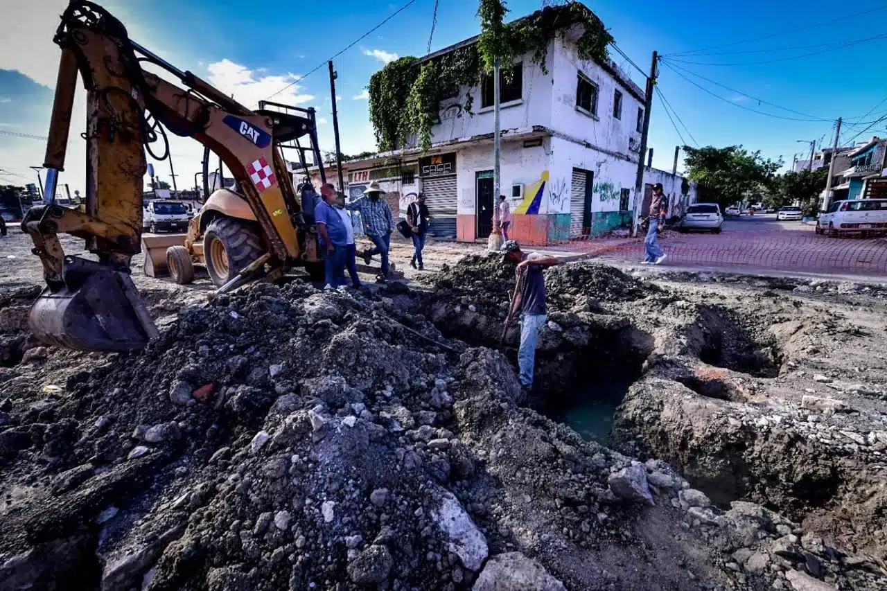 Reconstrucción de la avenida Insurgentes en Mazatlán