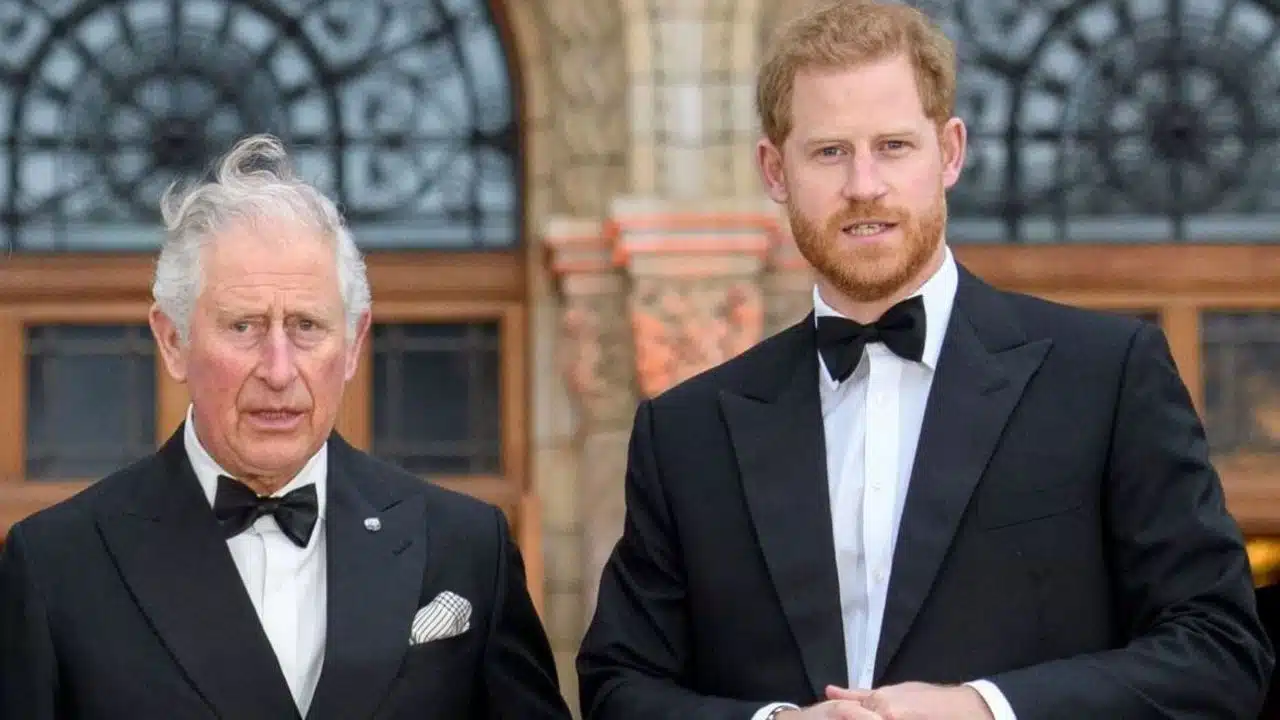 Príncipe Harry visitará a Carlos III tras diagnostico de cáncer