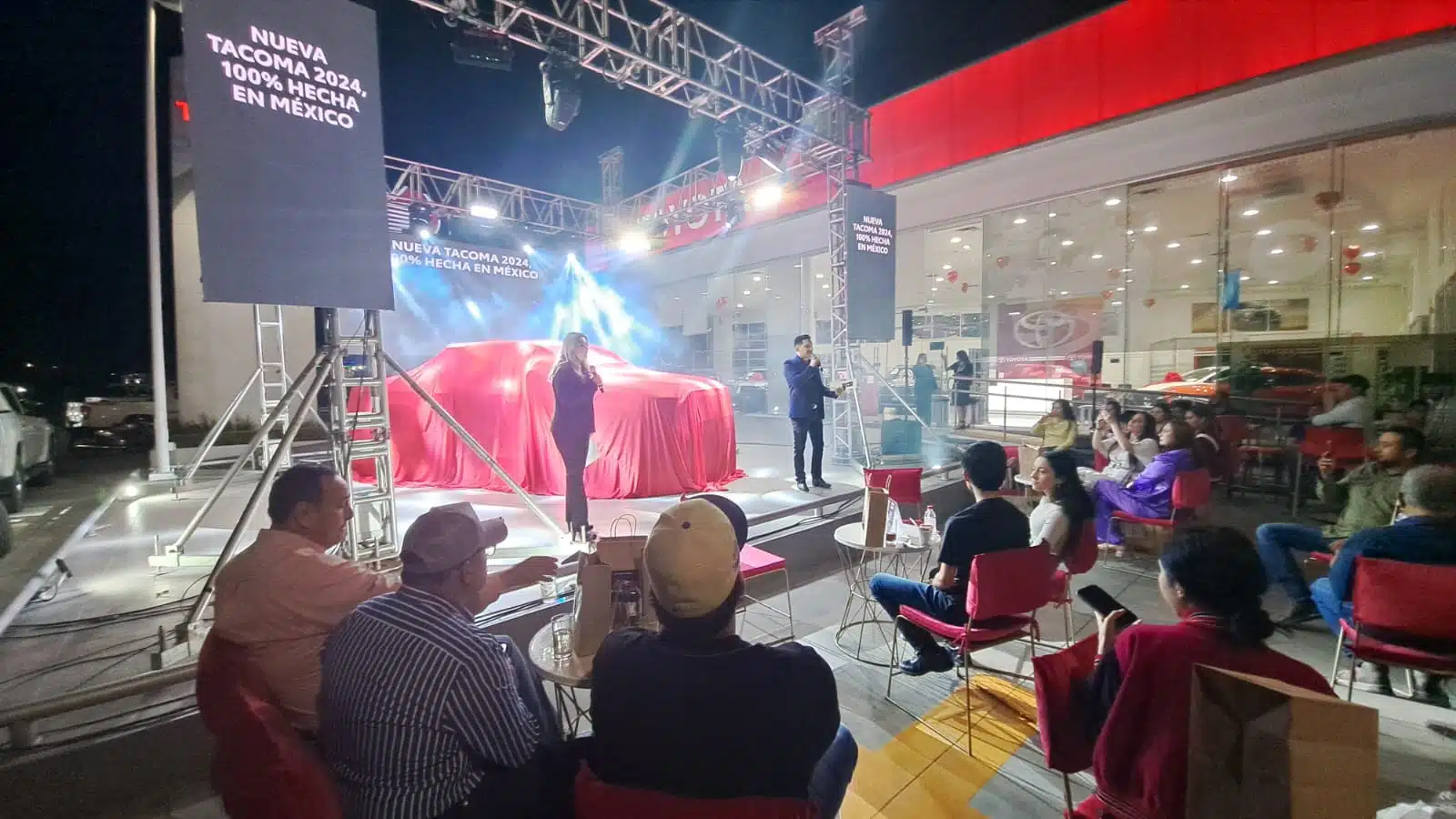 Presentación de la nueva Tacoma 2024 de Toyota en Guasave