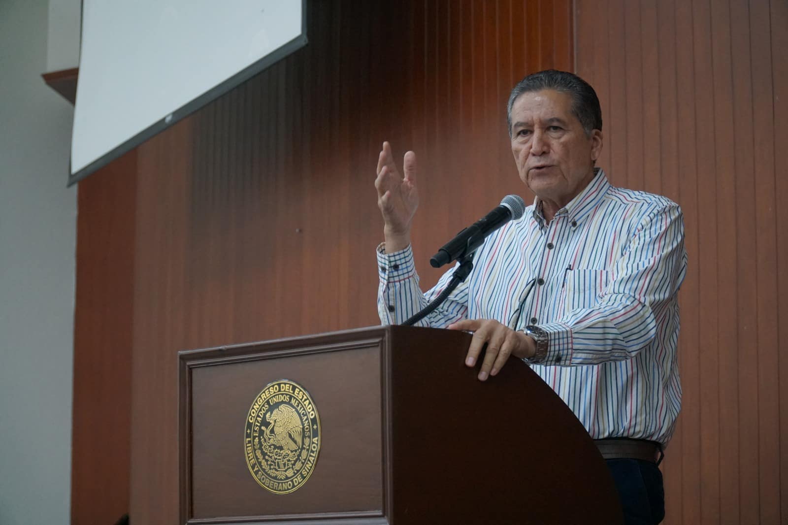 Feliciano Castro Meléndrez, presidente de la Junta de Coordinación Política del Congreso del Estado.