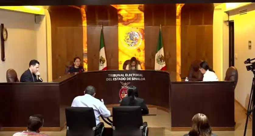 Teesin resolvió la tarde de este sábado 10 de febrero cuatro juicios, uno de ellos relacionado con los topes de campaña propuestos por el Instituto Electoral del Estado de Sinaloa.
