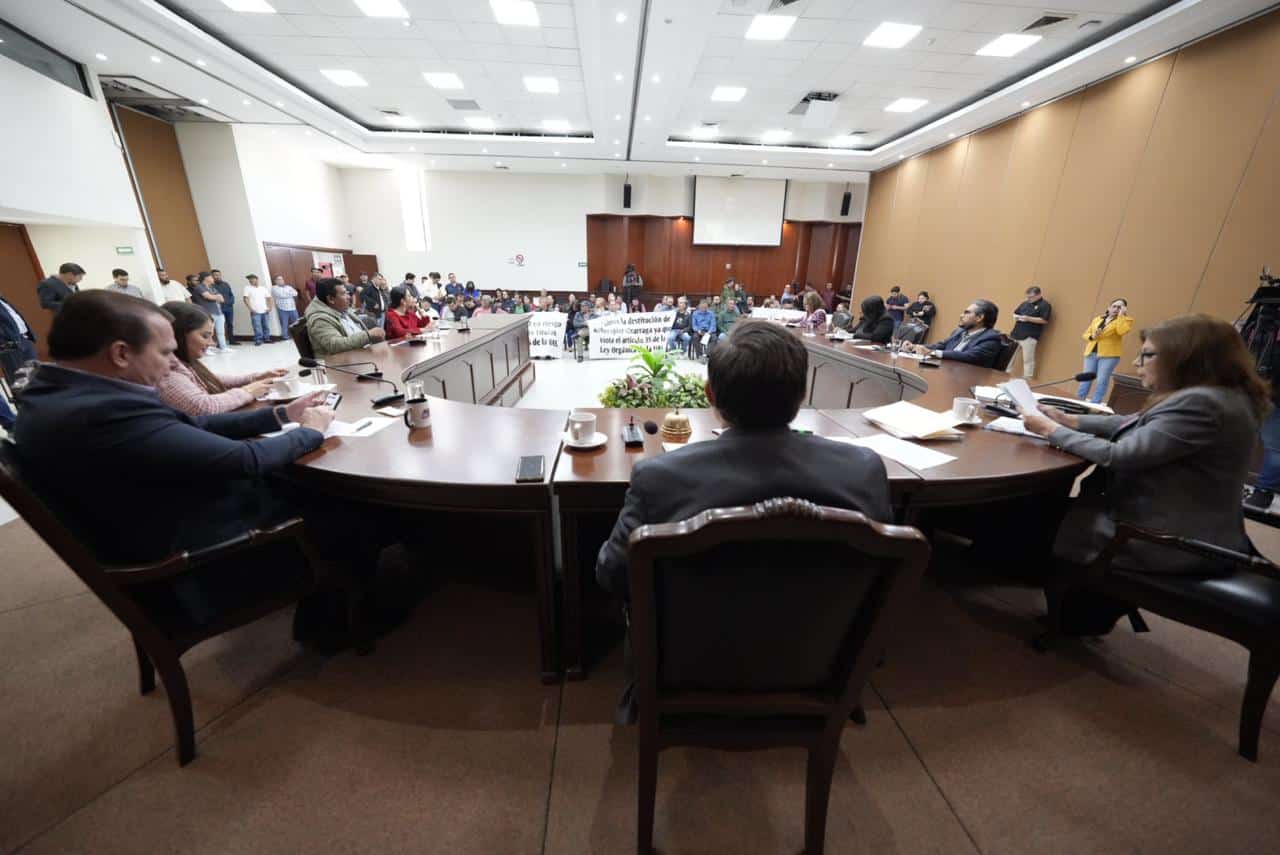 Diputación Permanente del Congreso del Estado de Sinaloa recibió oficio de la Universidad Autónoma de Occidente.