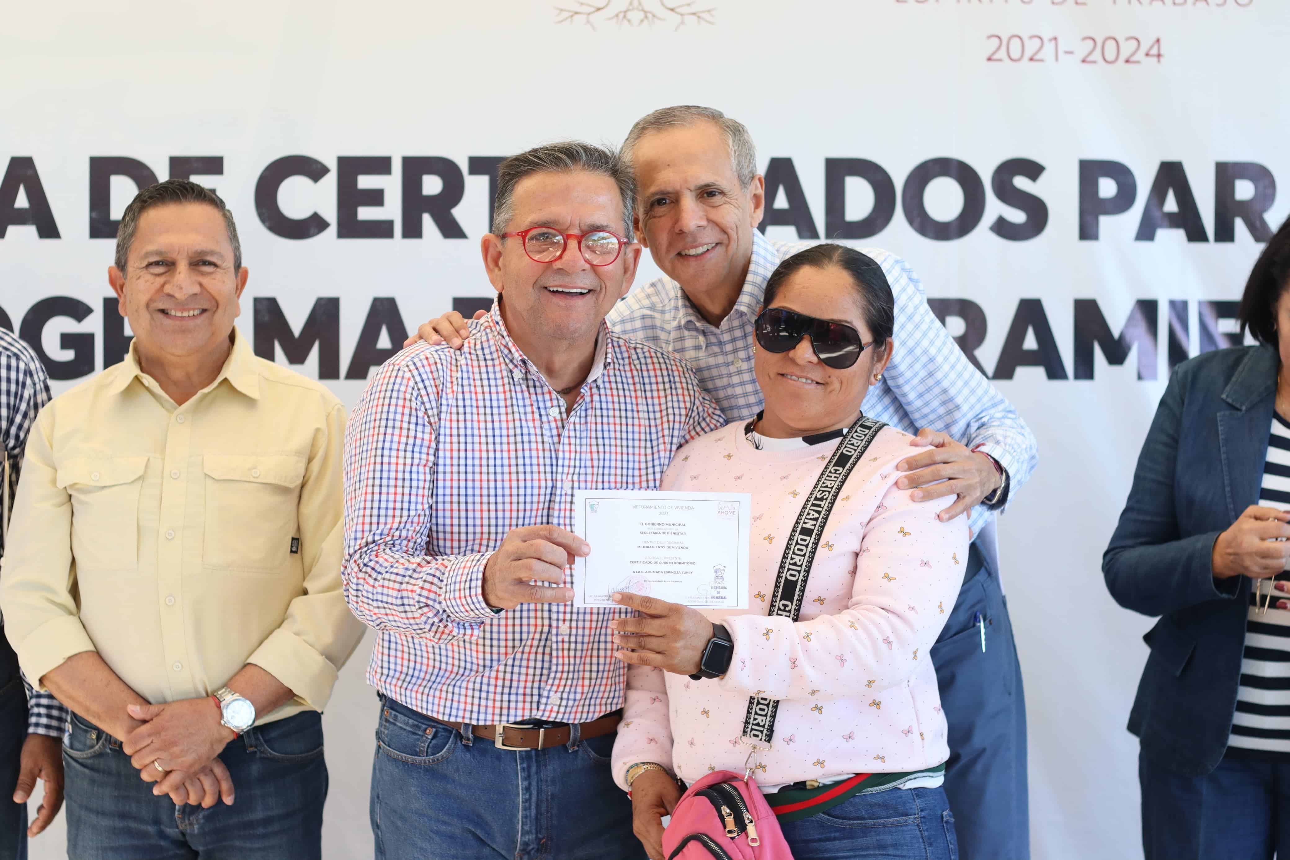 Gerardo Vargas Landeros con Feliciano García Mendoza ex secretario de Bienestar