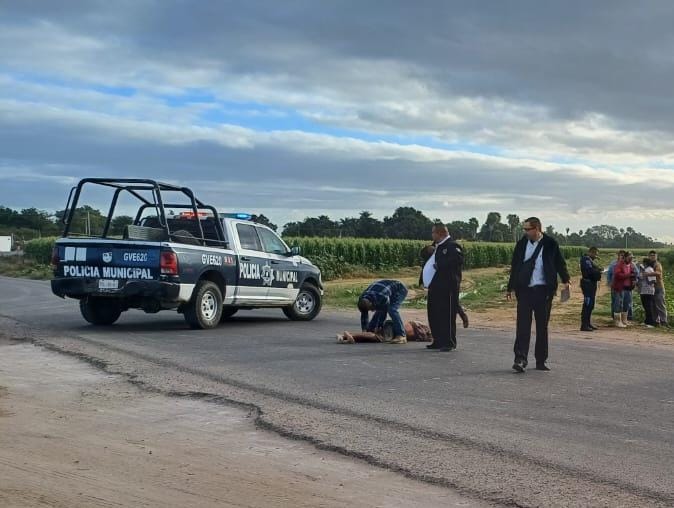 Persona lesionada en carretera