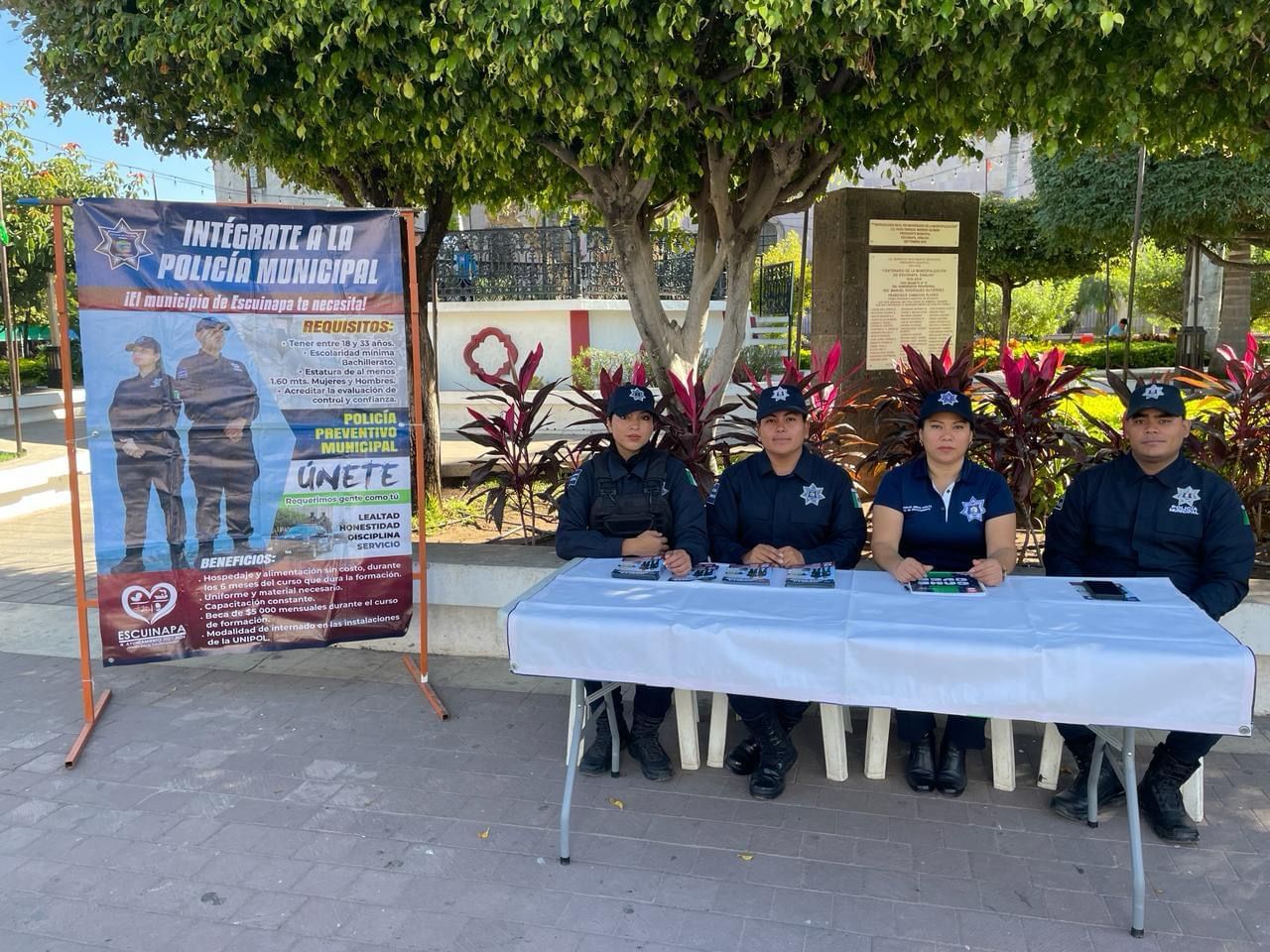 policías promocionado