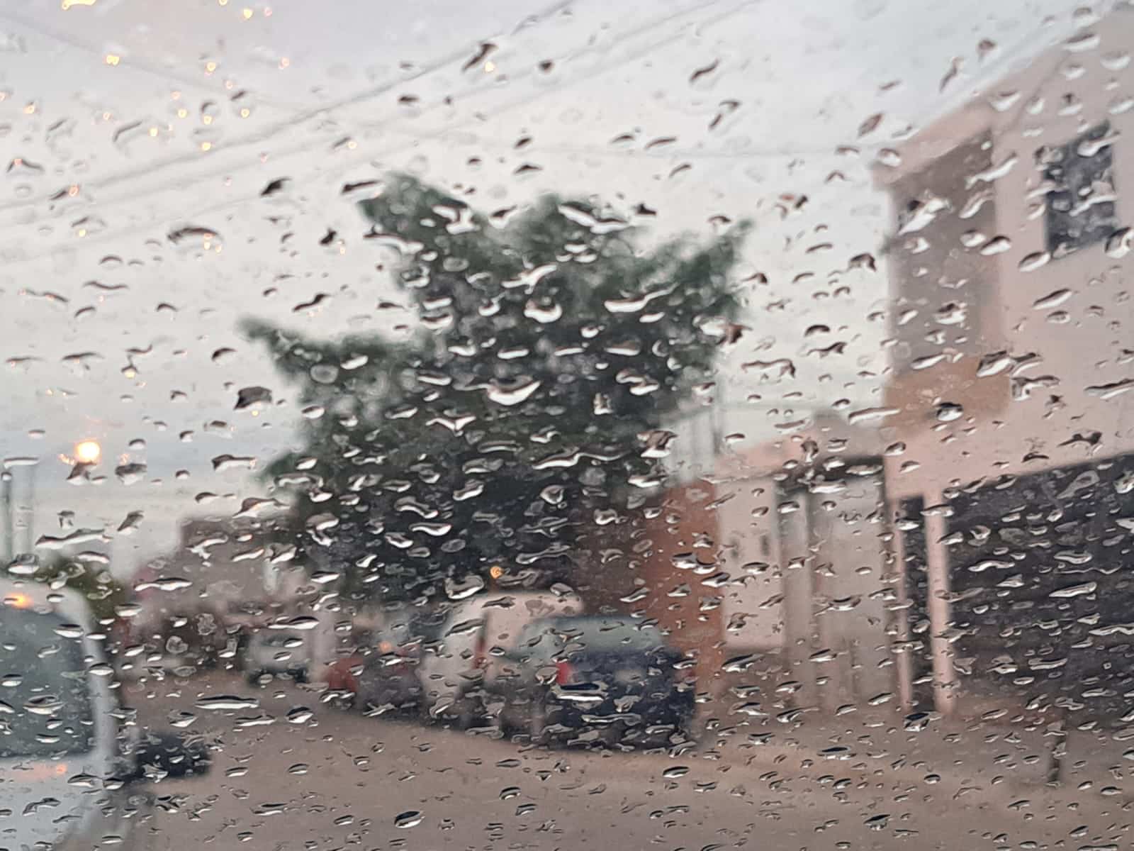 Gotas de lluvia en Sinaloa