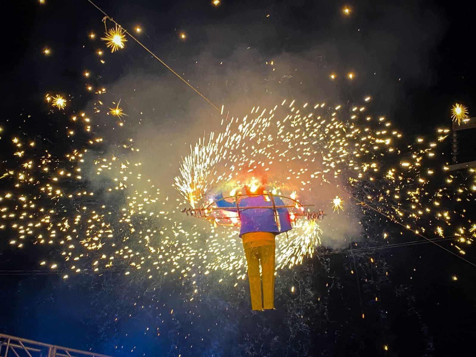 Fuego y pirotecnia en Carnaval