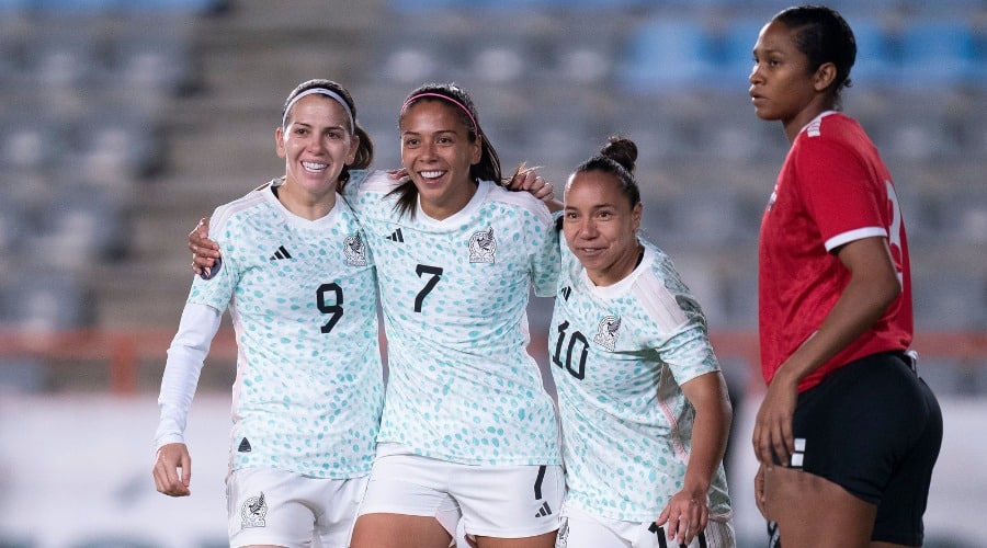 Jugadoras de futbol femenil