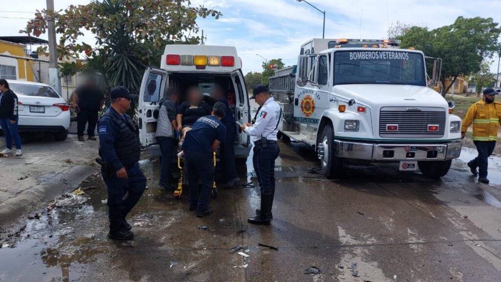 Fuerte choque en Las Mañanitas, en el noreste de Mazatlán