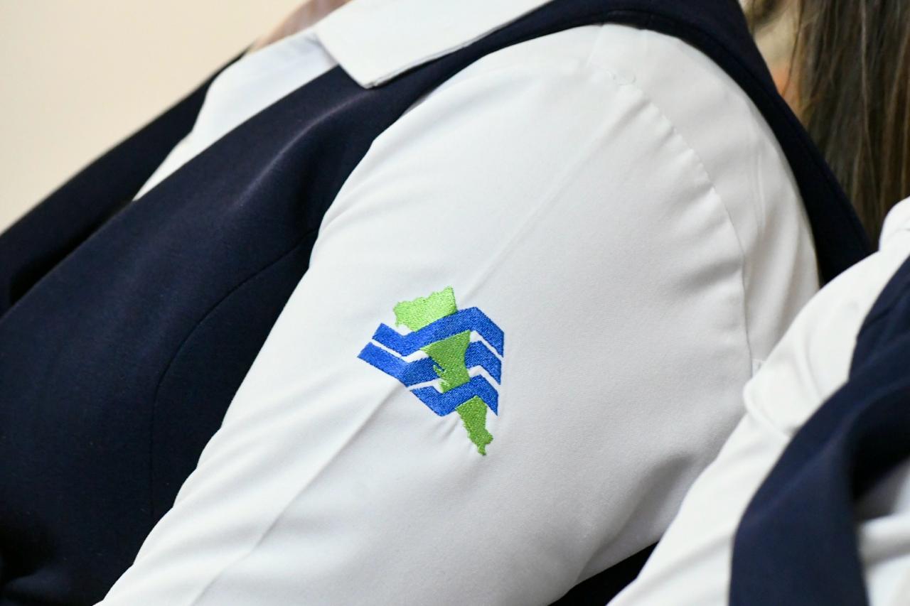 Uniforme de personal de Salud