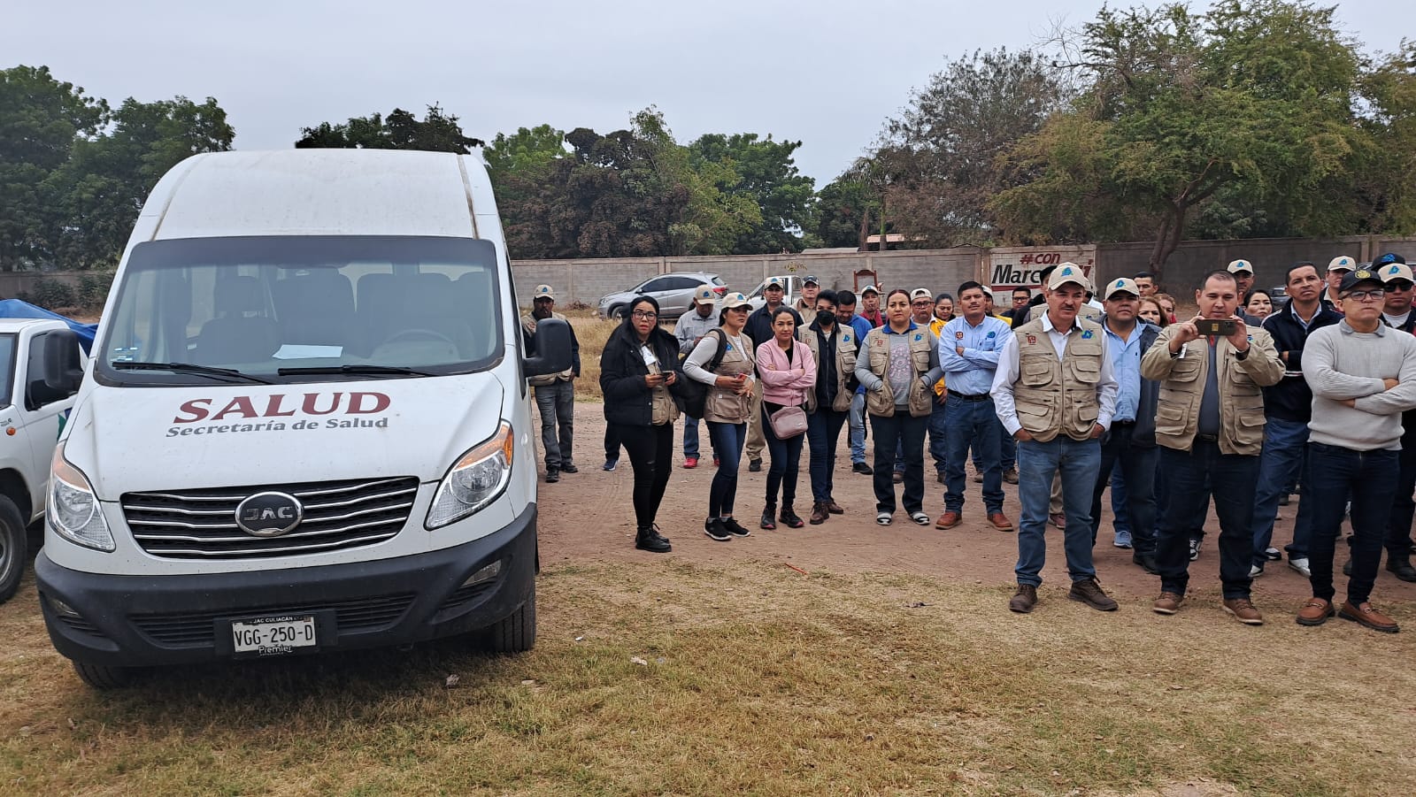 Campaña contra el dengue en Ahome.