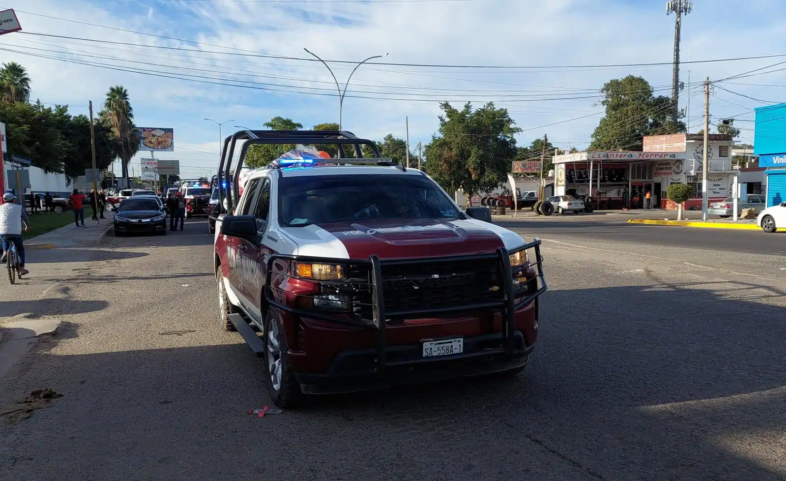 Camioneta de la policía municipal de Ahome