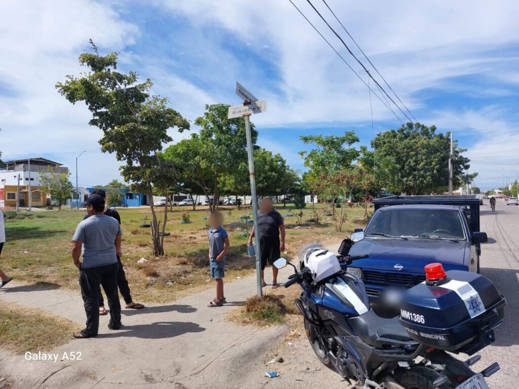 Fuerte choque en Las Mañanitas, en el noreste de Mazatlán