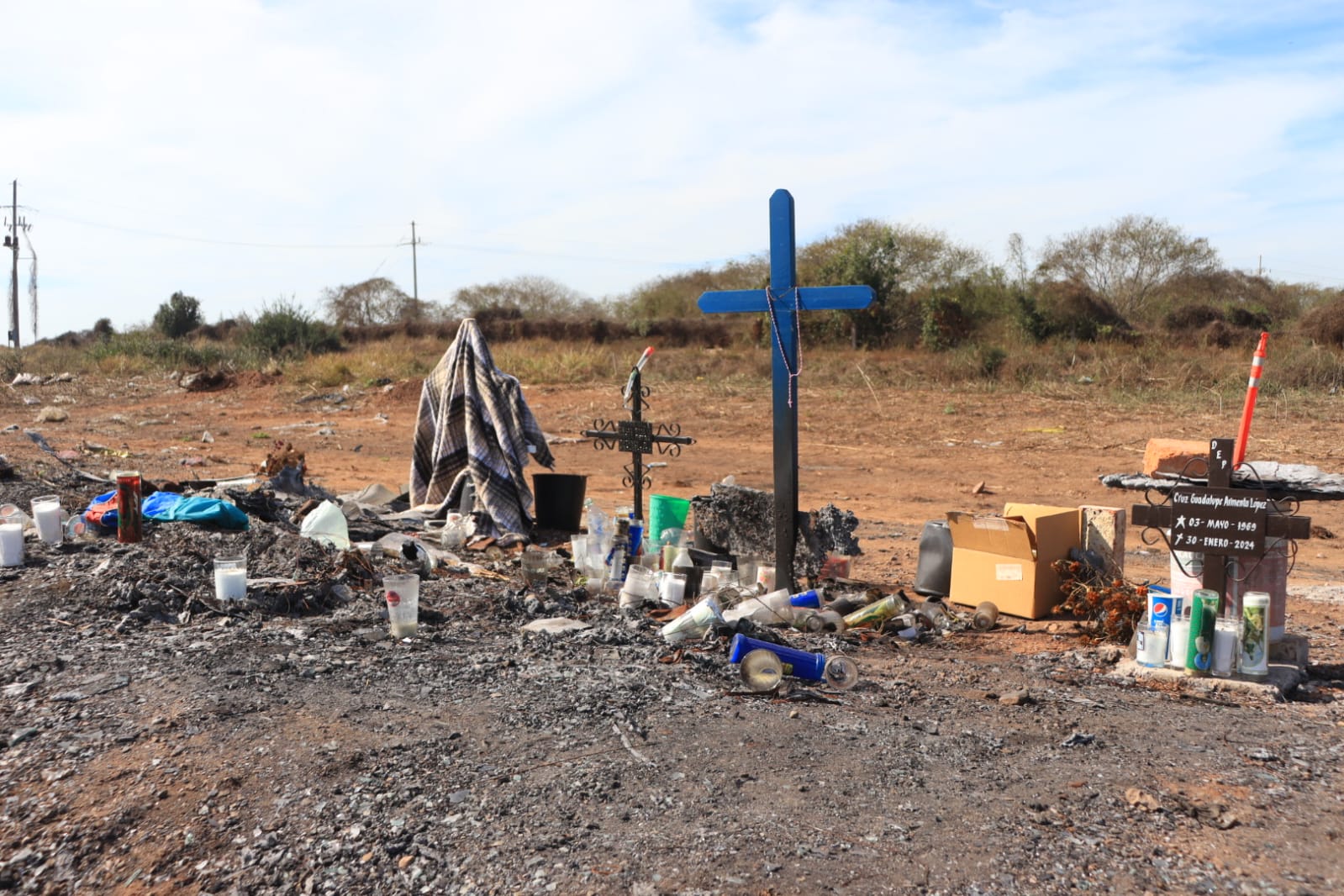 cruces en zona de accidente del autobús 502