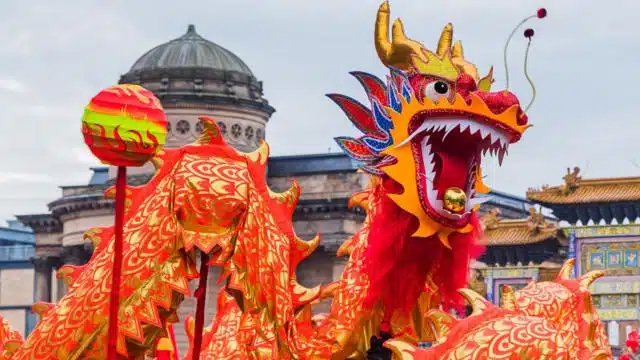 Muñeco de dragón celebración del Año Nuevo Chino