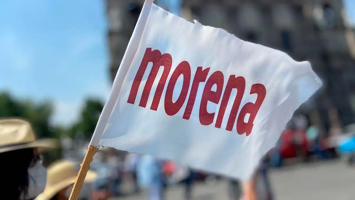 Bandera de Morena