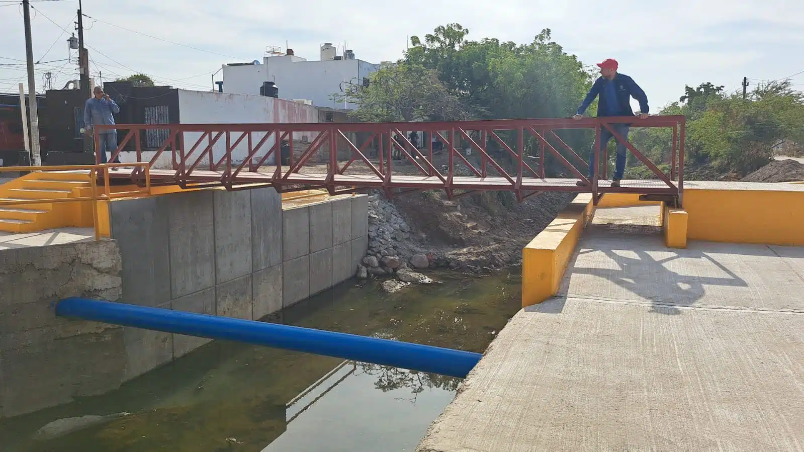 puente peatonal