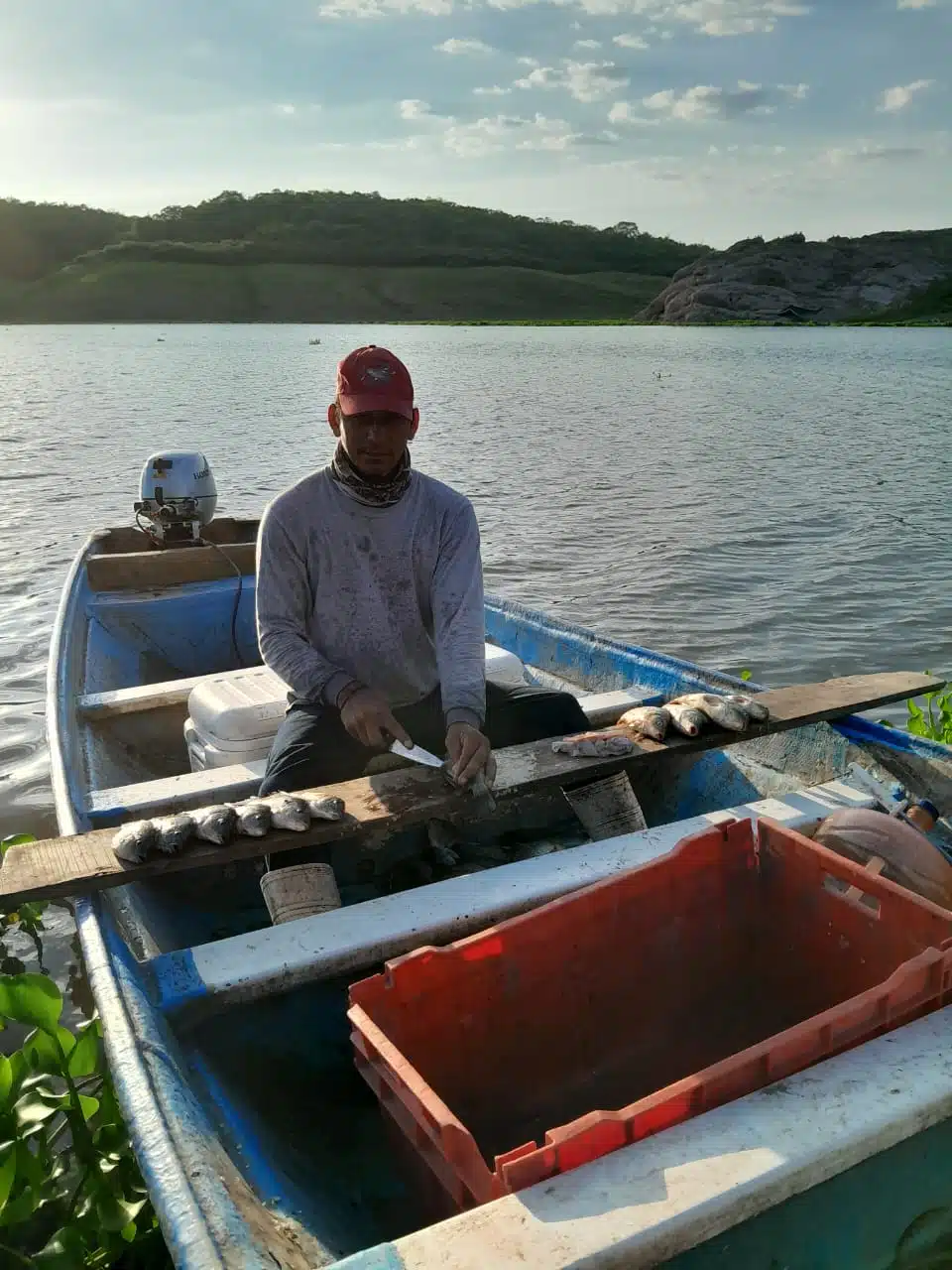 Pescador de la presa López Mateos