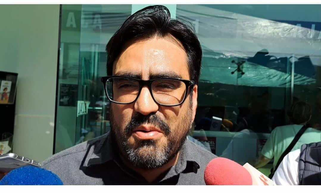 presidente municipal Juan de Dios Gámez Mendívil.