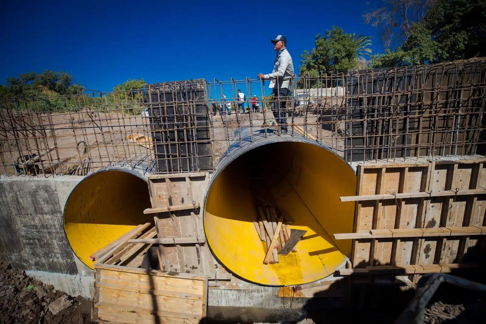 Reentubado del dren San Joachín en Guasave