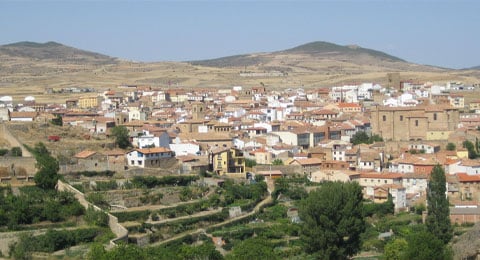 In Soria you travel to medieval times!  Live the experience of visiting a castle to the fullest