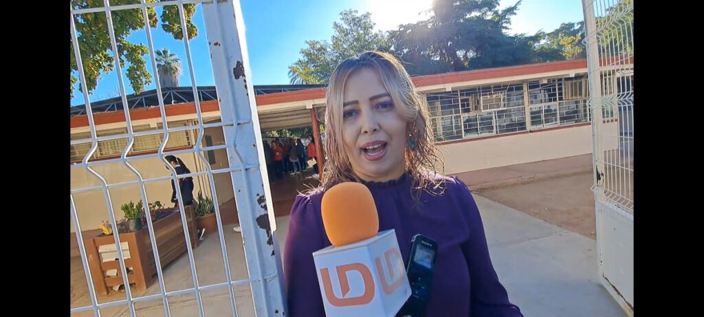 Jazmín Valdez Moreno, directora de la primaria “Marcial Ordoñez”