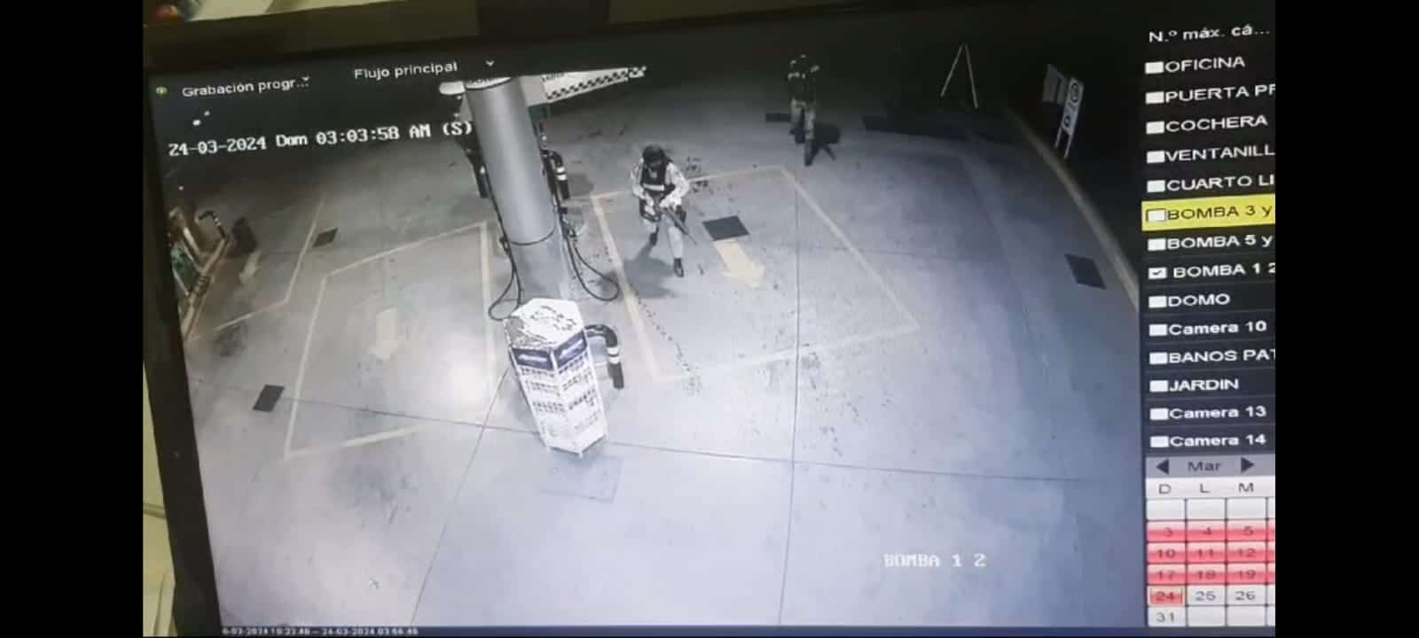 Captura del video que se viralizó en redes sociales donde se ve cómo sucedió el enfrentamiento entre civiles armados y Guardia Nacional este domingo 24 de marzo en Culiacán.