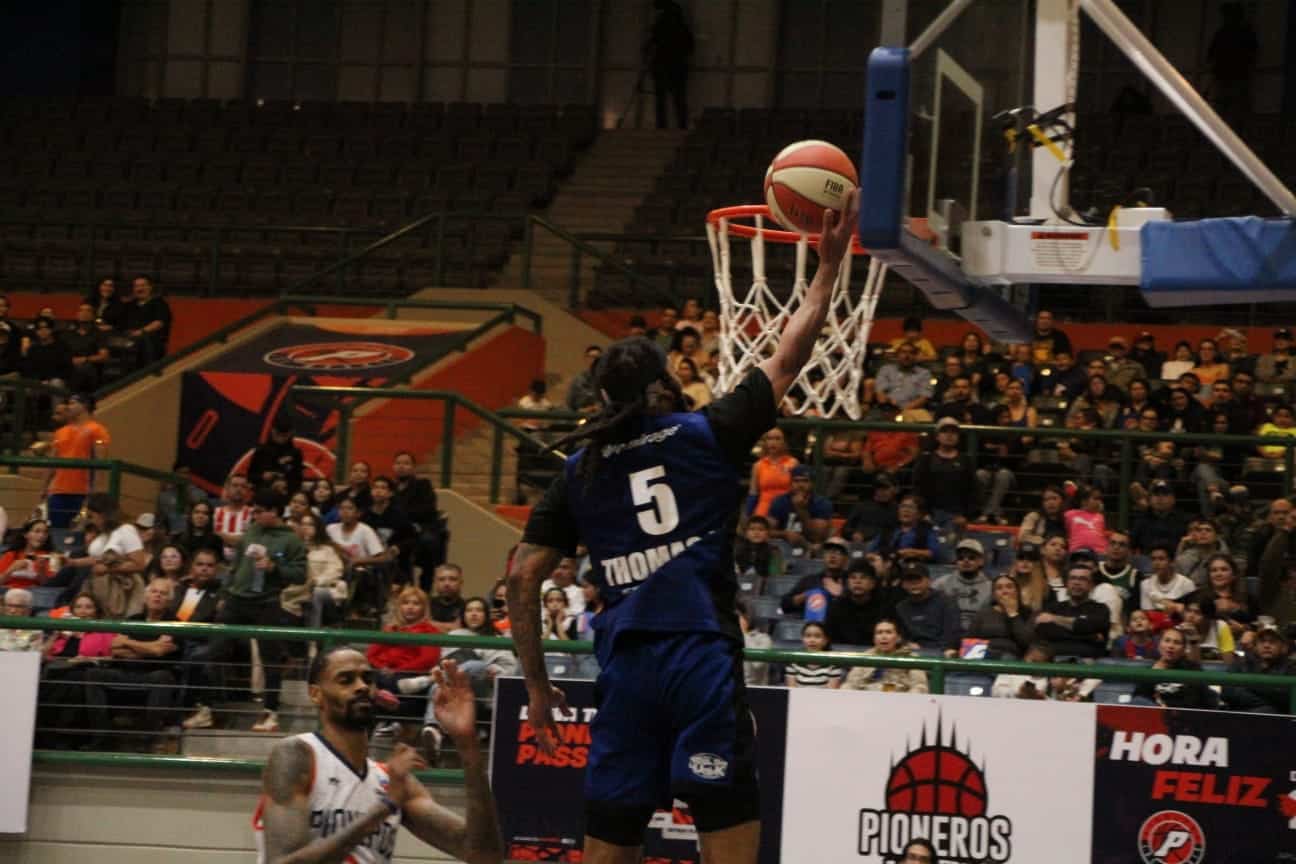 Juego entre Pioneros de Los Mochis y Halcones de Ciudad Obregón este miércoles 27 de marzo de 2024 en la Liga Cibacopa