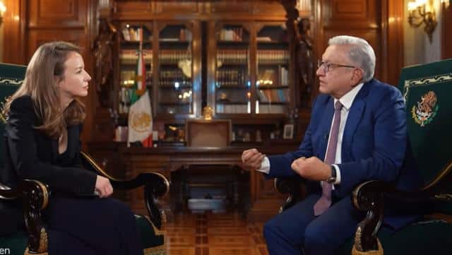 AMLO y periodista Rusa Inna