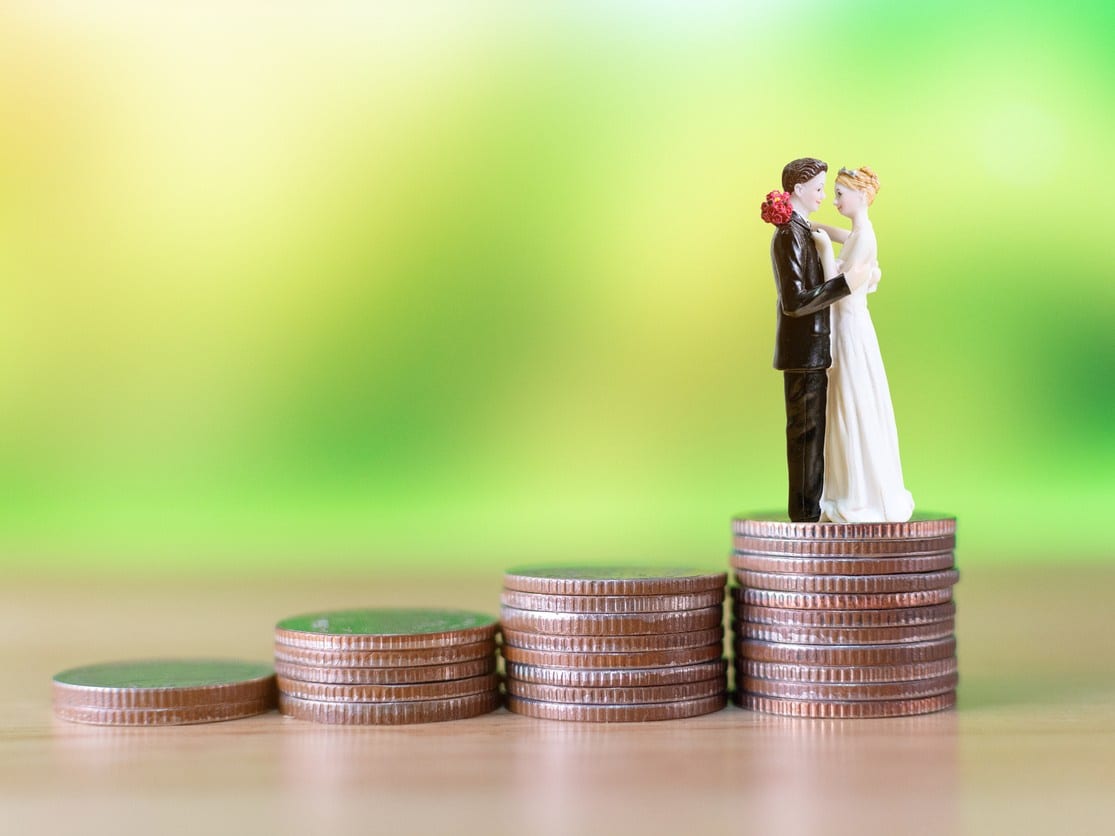 Cómo tramitar un retiro por matrimonio en el Afore