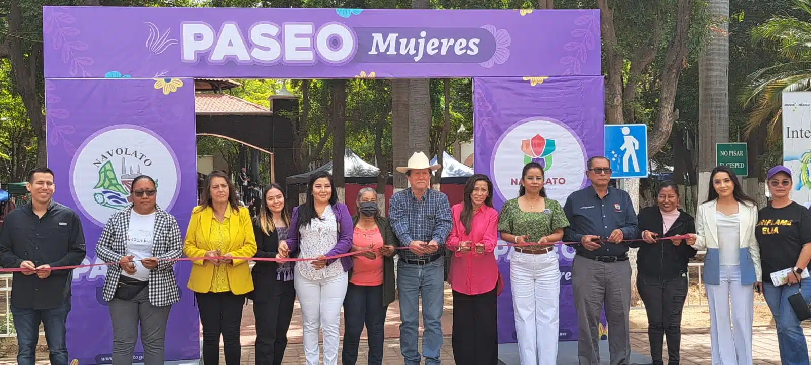 , Francisco Castro López, fue entrevistado durante la inauguración del “Paseo Mujeres”