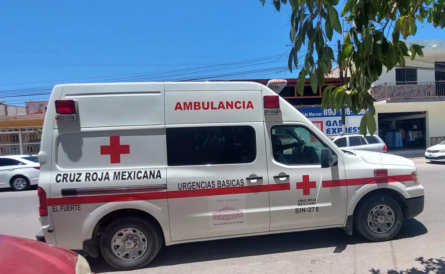 Ambulancia de la Cruz Roja de Los Mochis