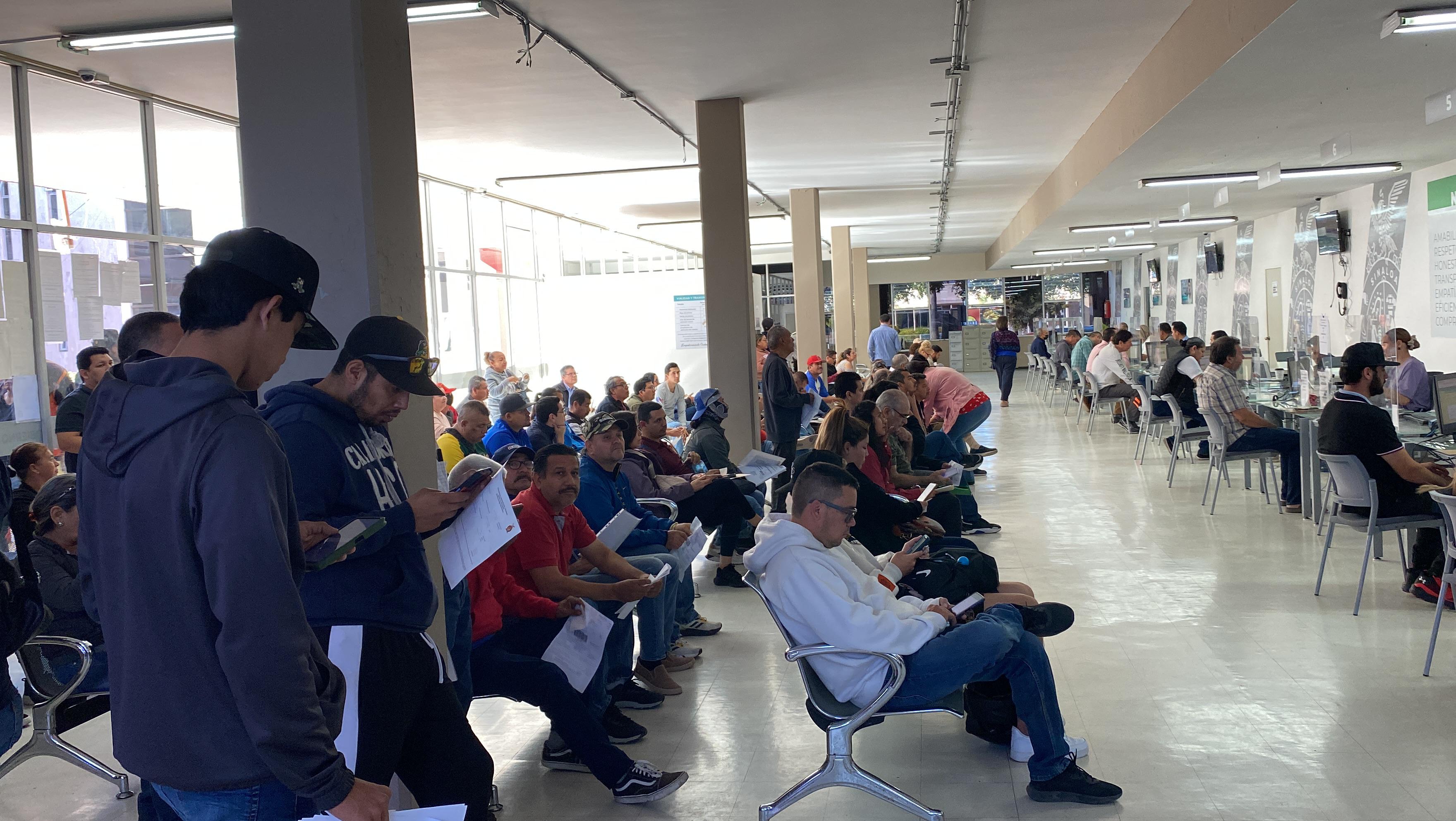Así lucen las oficinas de Recaudación de Rentas en Los Mochis.