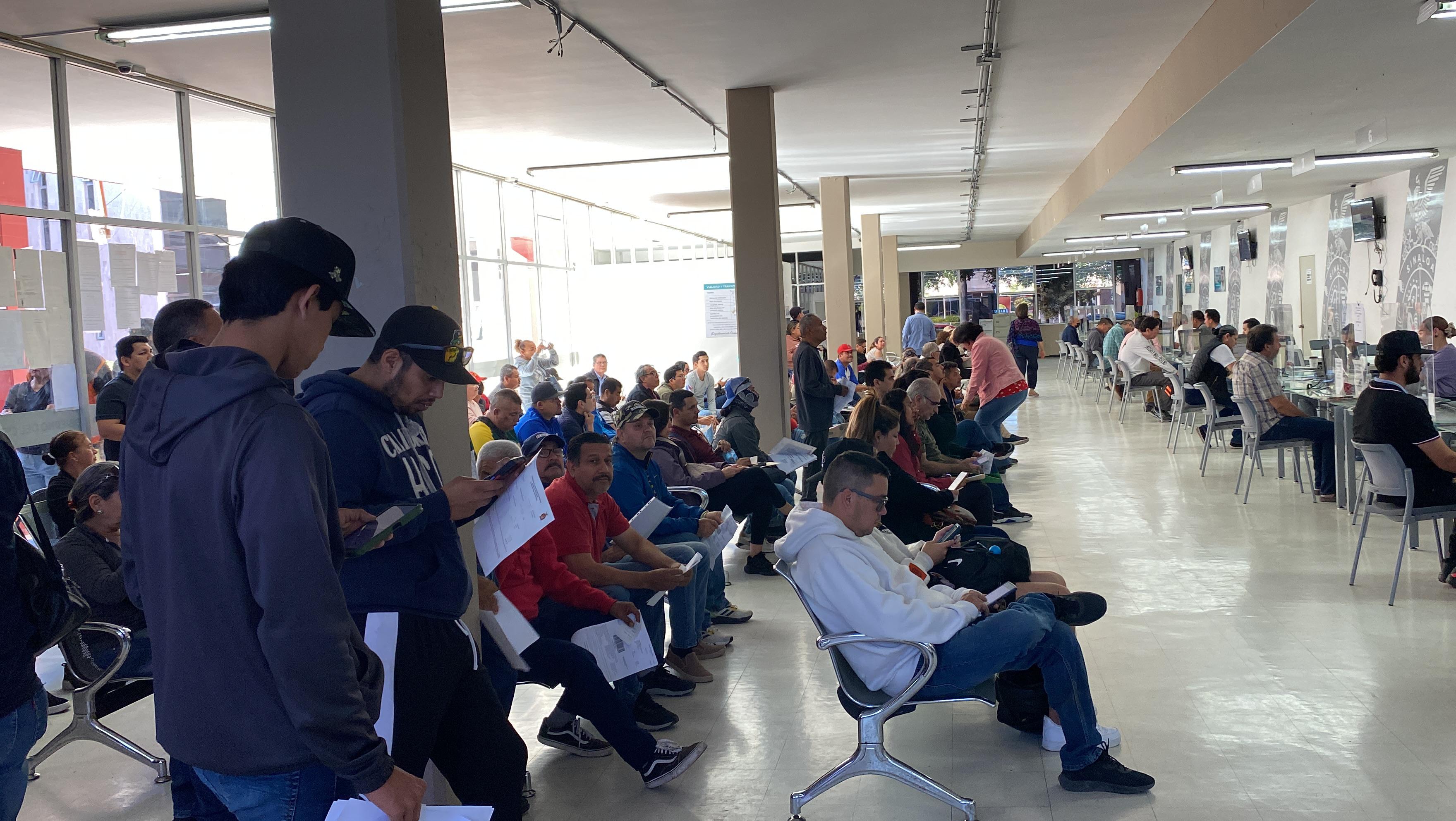Así lucen las oficinas de Recaudación de Rentas en Los Mochis.