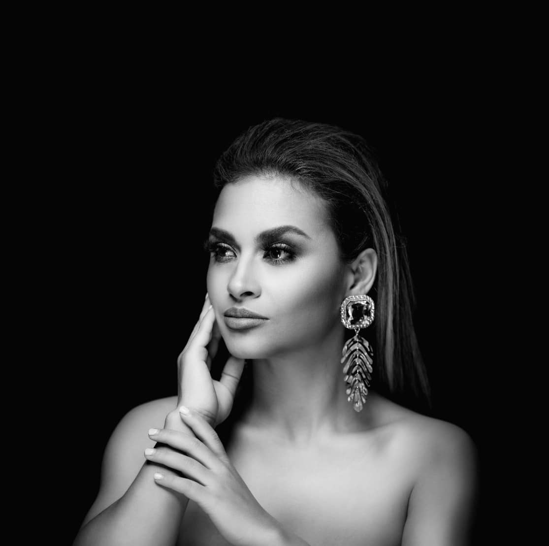Athenea Reyes regresará a su ciudad natal con el concierto “Dos corazones”.