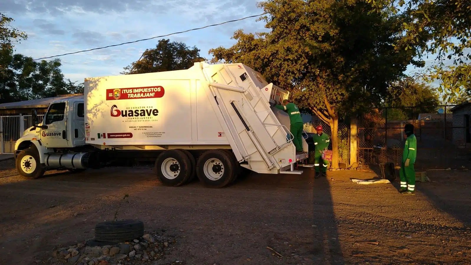 Camión de la basura de Guasave