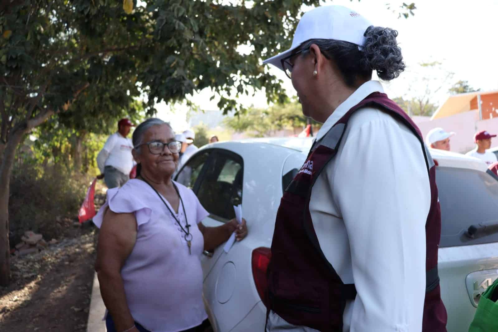 Graciela Domínguez Nava en su campaña a candidata a Diputada Federal por el distrito 01 por Morena en Sinaloa