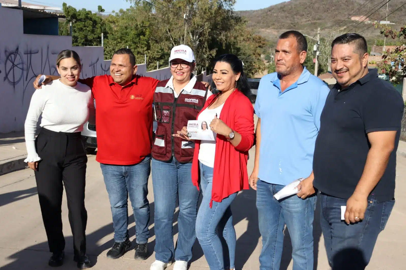 Graciela Domínguez Nava en su campaña a candidata a Diputada Federal por el distrito 01 por Morena en Sinaloa