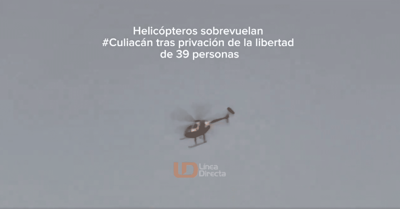 Helicóptero Black Hawk sobrevolando en la ciudad de Culiacán