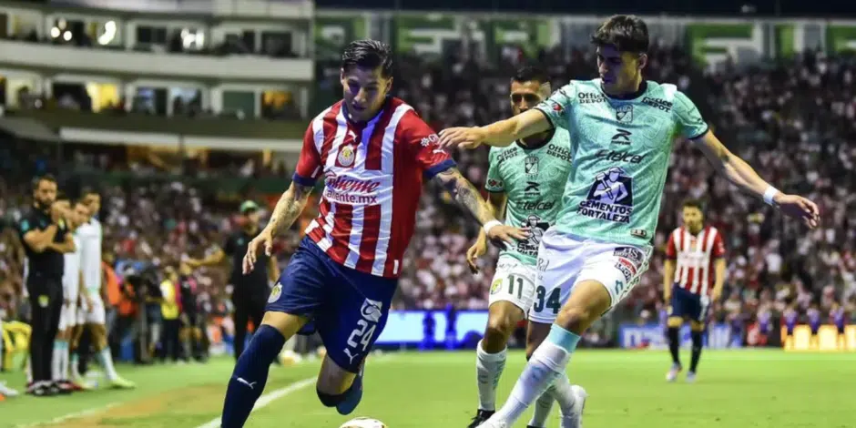 Chivas y León en el partido de Jornada 1 de 2023