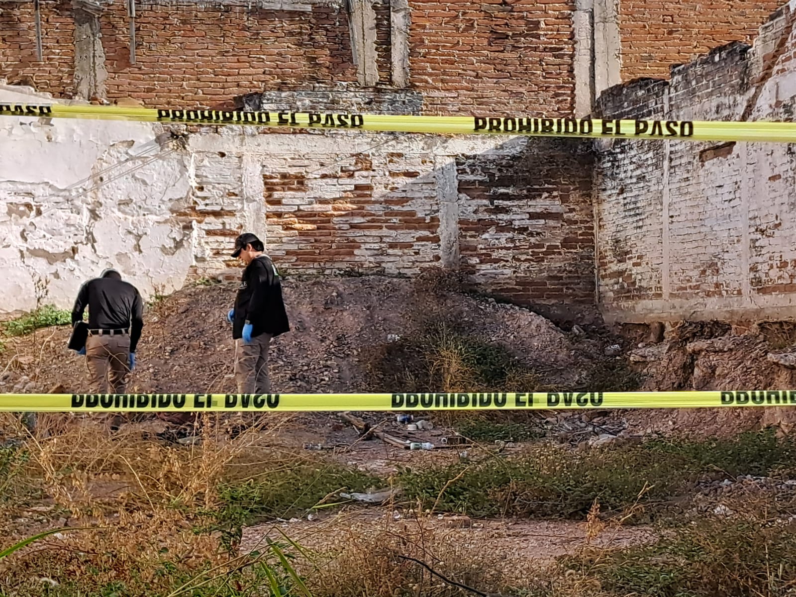Cinta amarilla delimitando la zona del hallazgo