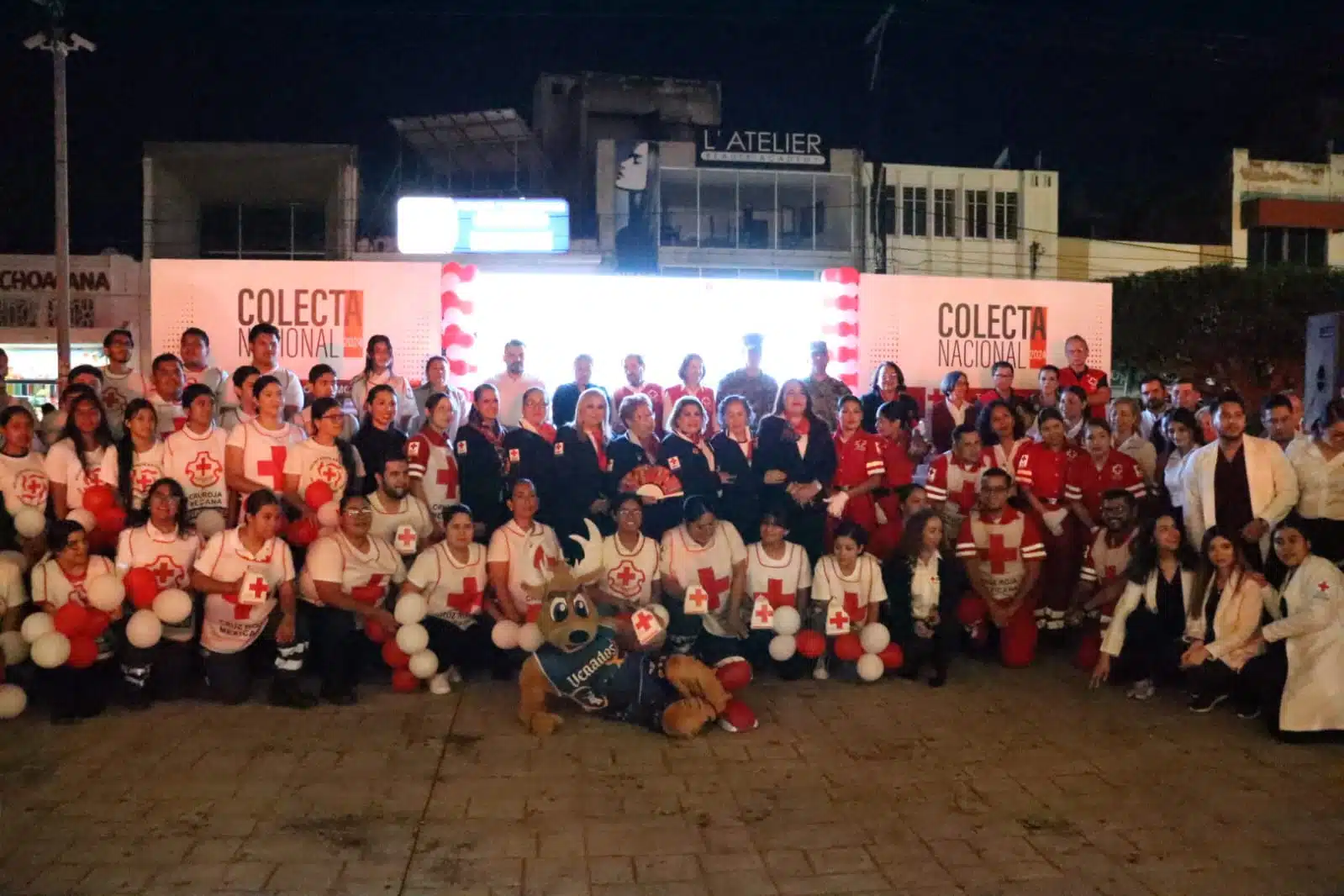 Inicia en Mazatlán la colecta anual de la Cruz Roja Mexicana.