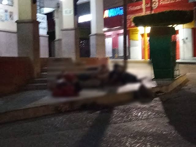 Dejan cinco cuerpos en el Palacio Municipal de Cárdenas en SLP