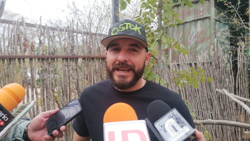Diego García Heredia con medios de prensa