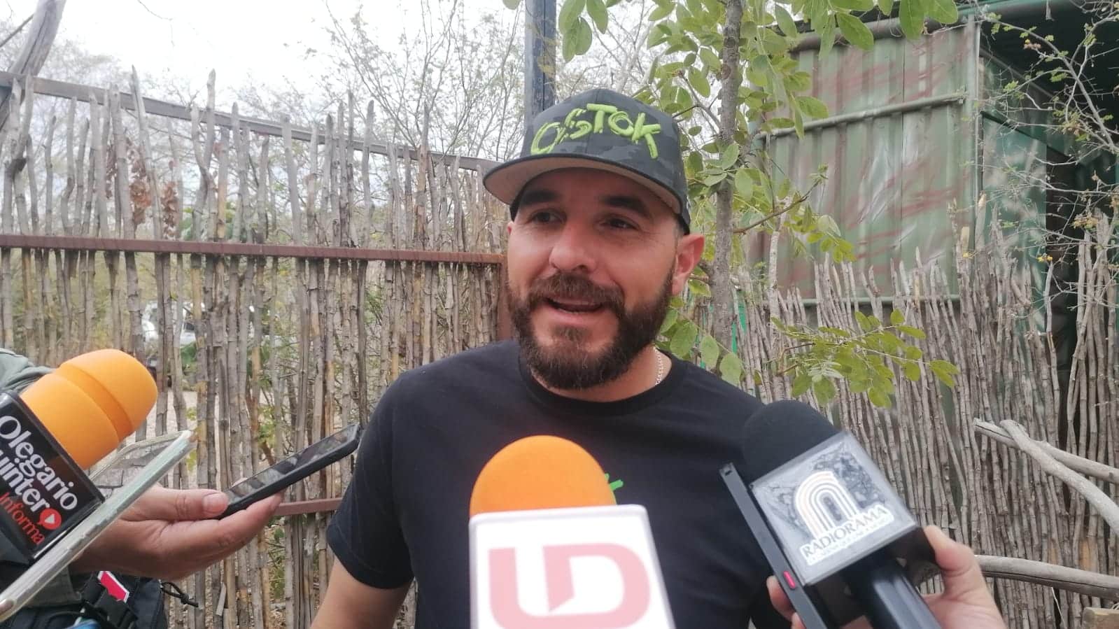 Diego García Heredia con medios de prensa