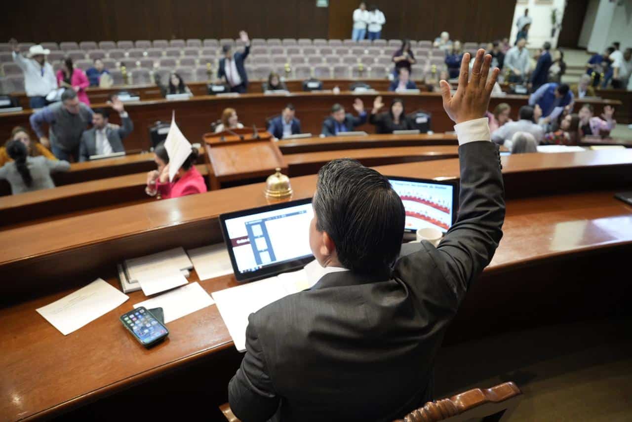 Diputados suplentes reciben curso de Inducción Parlamentaria e Institucional