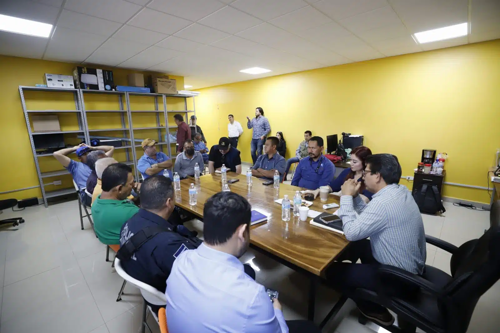 Reunión Secretaría de Pesca con Municipio y cooperativas